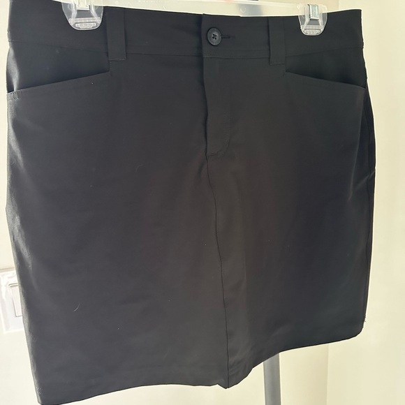 Eddie Bauer Dark Brown Women's Skort - Picture 2 of 7